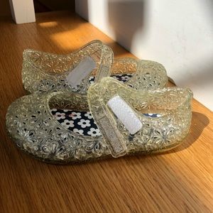 Wonder Nation Jelly shoe - Clear sparkles size 5